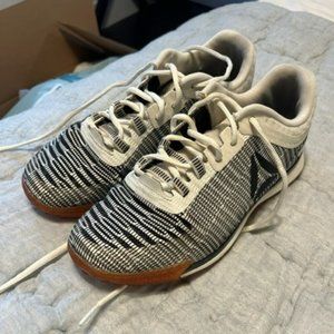 Reebok JJ Watt 2 Trainers - Women's Size 7.5